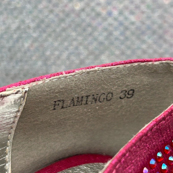 Lady Couture Flamingo Pink and Silver Sequin Platform Sandal Sz 8 EUC with tags - Picture 7 of 9